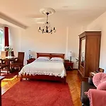Toma Boutique Apartament